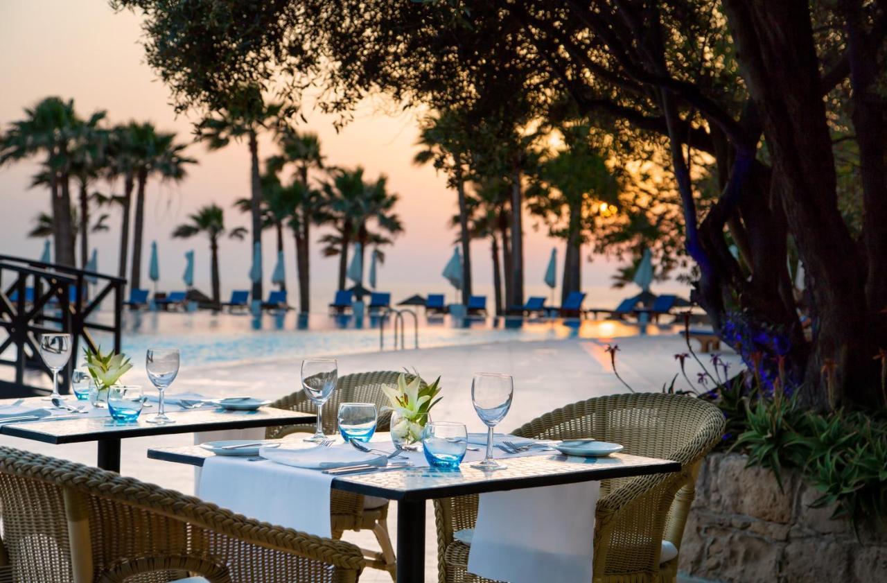 Azia Resort & Spa Paphos Extérieur photo
